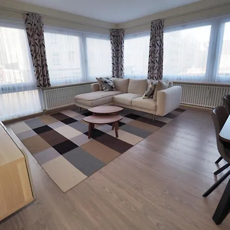 Uniek Gelegen In Oostende! 오스텐드