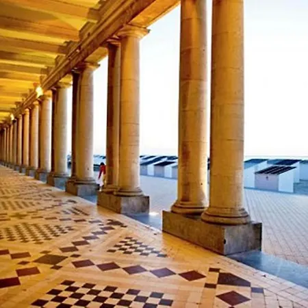 Uniek Gelegen In Oostende! 아파트